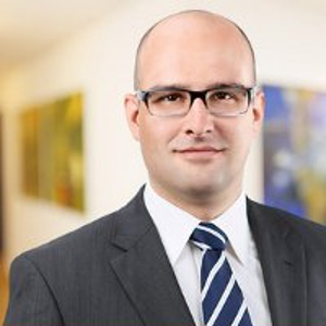 Dr. Thomas Beger
