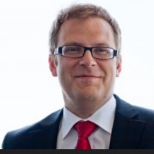 Dr. Jörg Becker