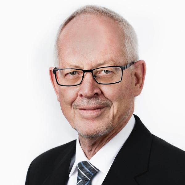Wolfgang Nau