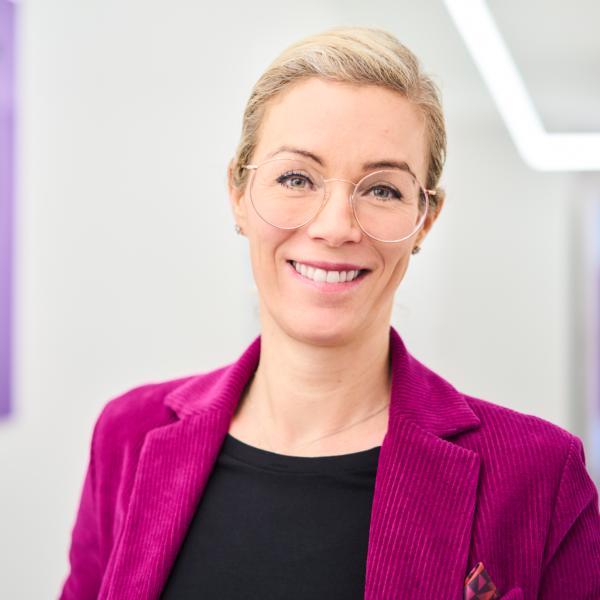 Dr. Christine Lanwehr