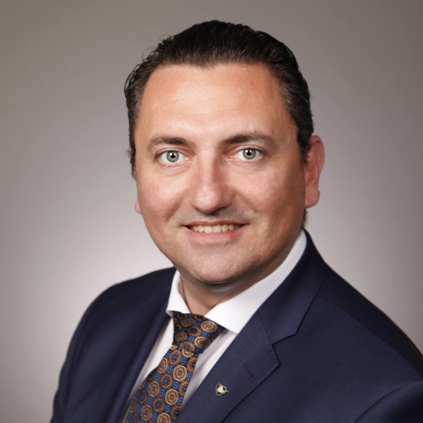 Dubravko Mandic