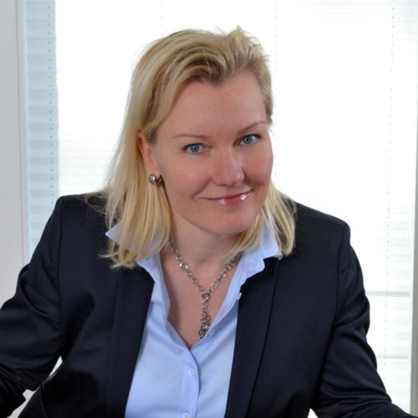 Christiane M. Schmelter