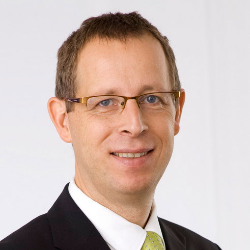 Dr. Julian Christiansen