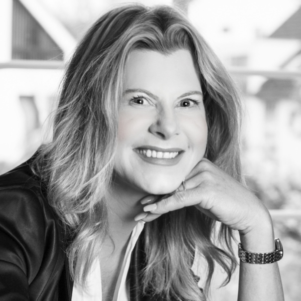 Dr. Anja Riemann-Uwer LL.M.