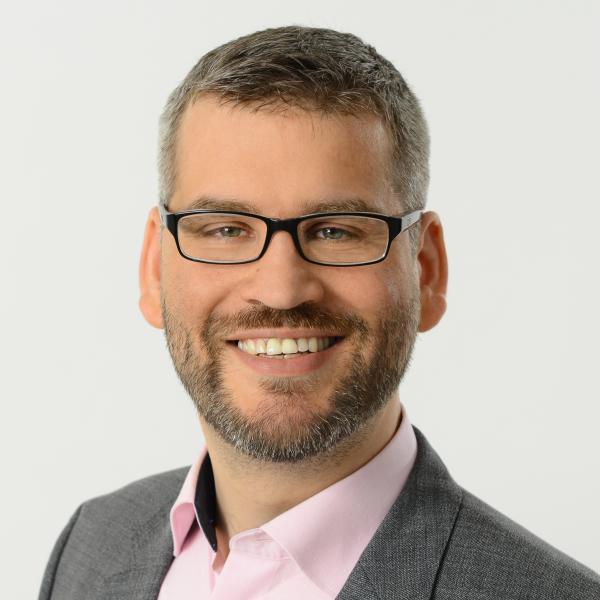 Dr. Alexander Wachs