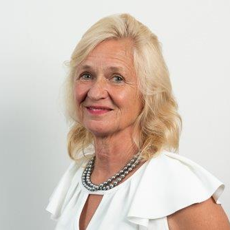 Vera Krug von Einem