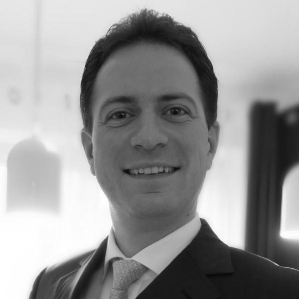 Dr. Björn Karst Dipl.-Kfm., DSA