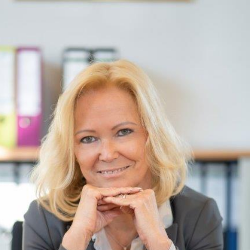 Dipl.-Finanzwirtin (FH) Bettina Knüppel