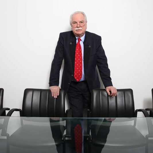 Wolfgang R. Vogt