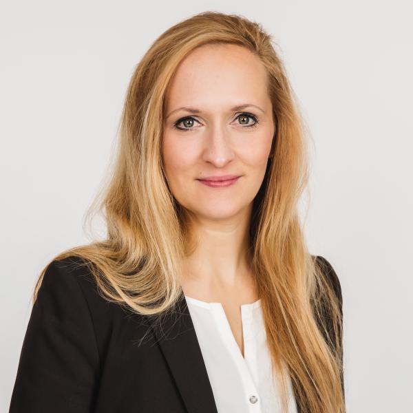Christin Harfenmeister