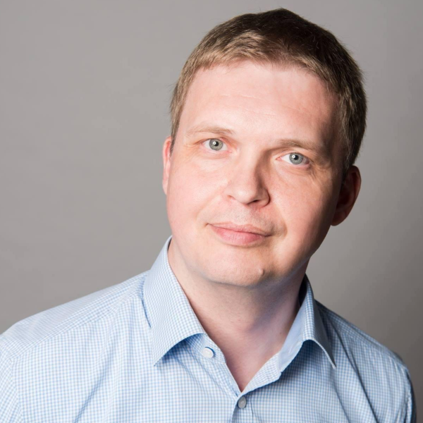 Dr. Robin von Eltz