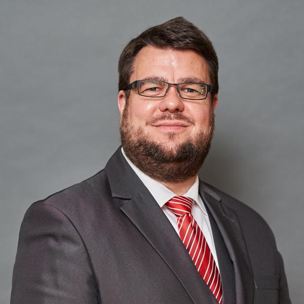 Dr. Thomas Brix