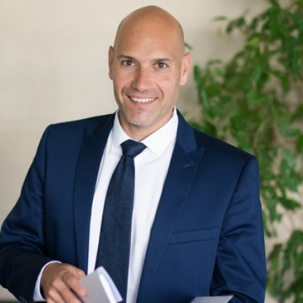 (zertifizierter Compliance-Officer) Daniel Hermann