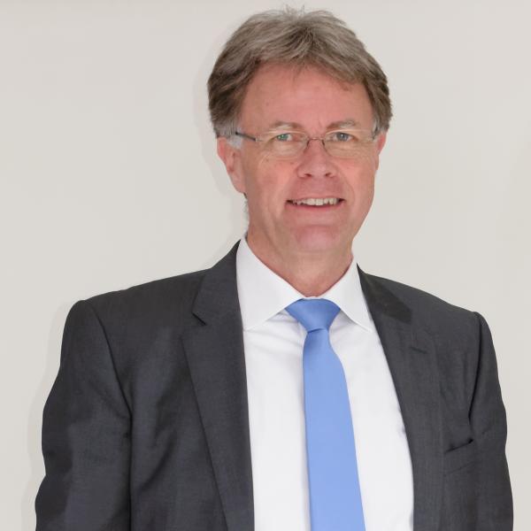 Dr. Dieter Vogt
