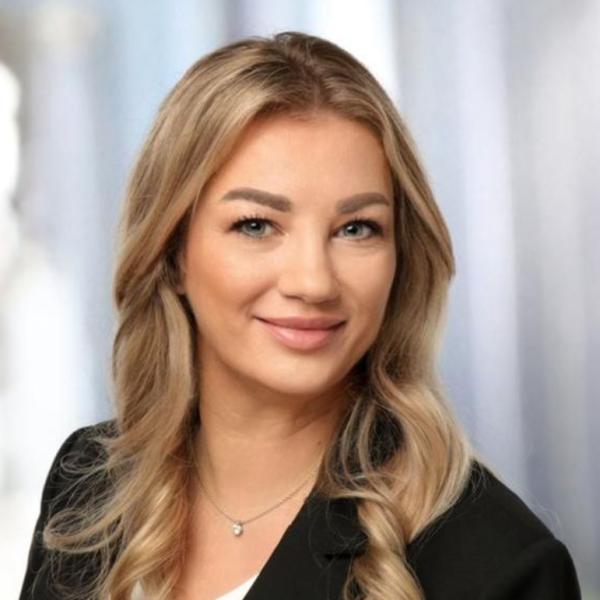 Anisa Profeta