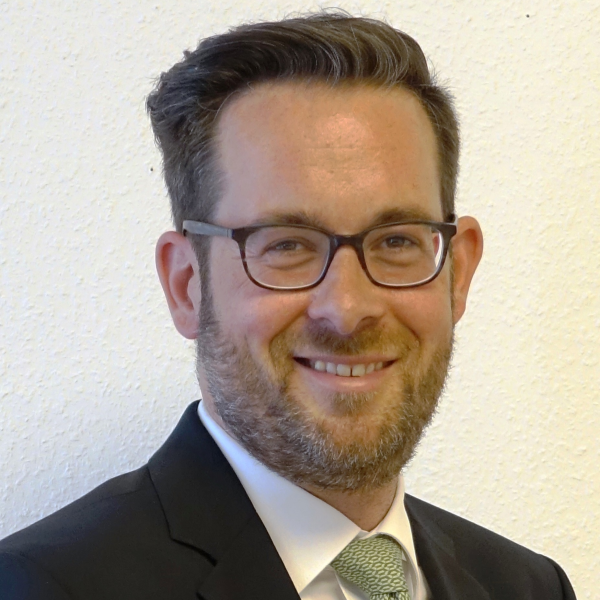 Torsten Peters LL.M.
