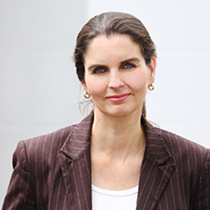 Dr. Nicole Koch LL.M.