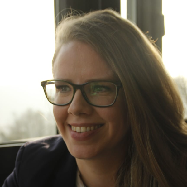 Dr. Manuela Sonnenschein
