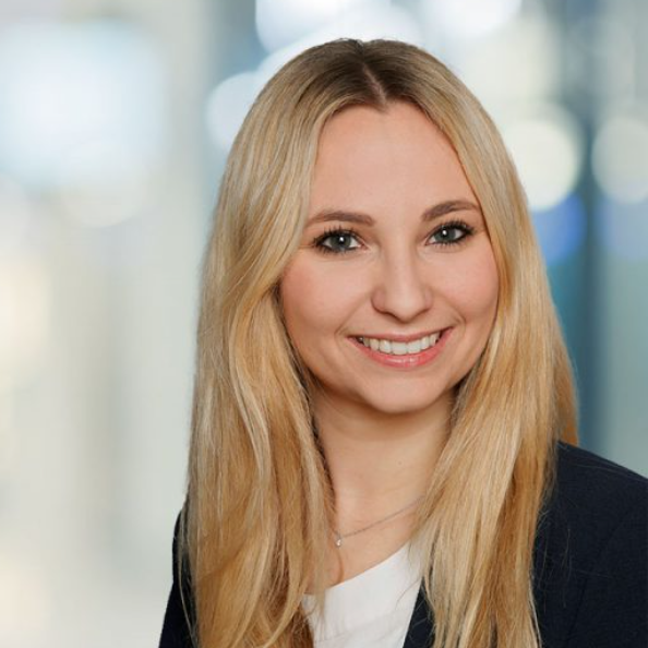 Julia Meschenmoser