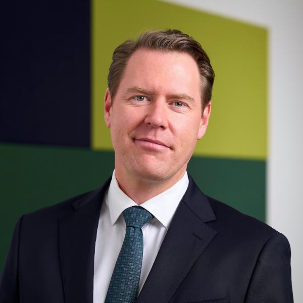 Dr. Vincent Burgert