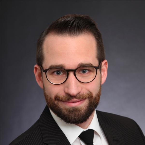 Dominik Schöck LL. M.