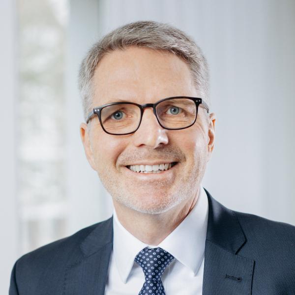 Dr. jur. Sven Hirschfeld