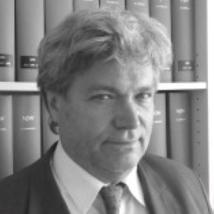 Wolfgang E. Hölder