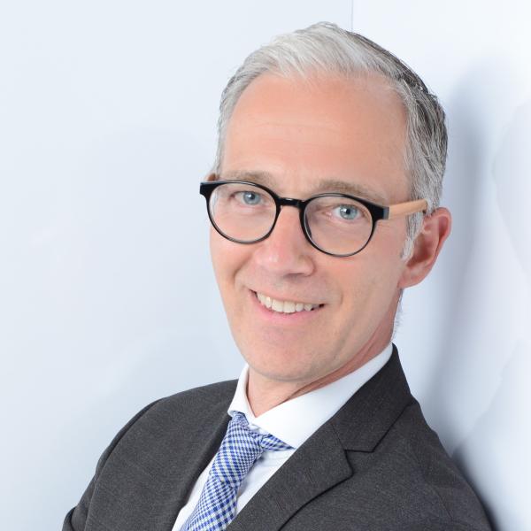 LL.M. (Lond.) Jens Plümpe