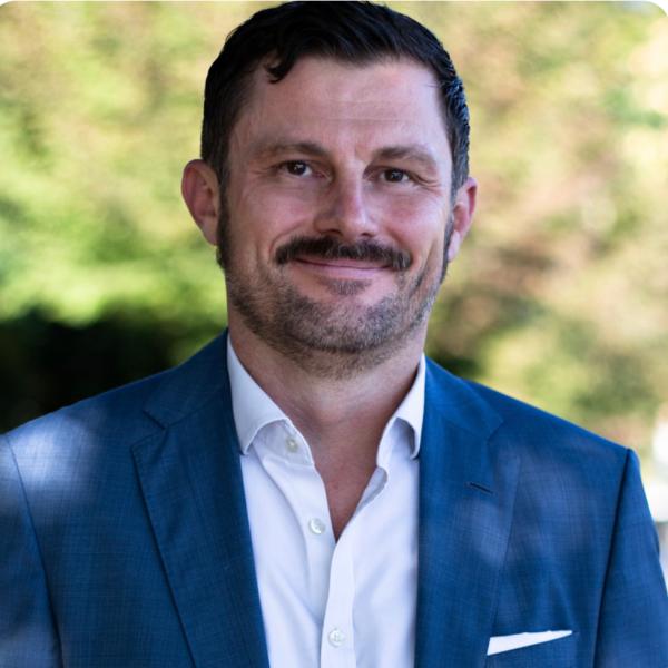 Dr. Timo Hohmuth LL.M.