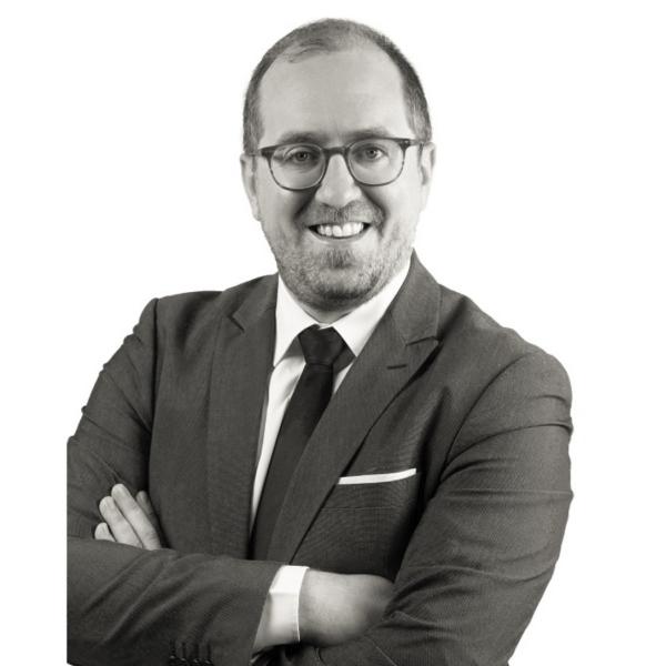 Avocat á la Cour Julien Raum LL.M.