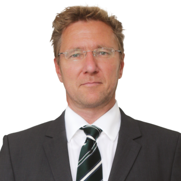 Dr. Christian Schrader