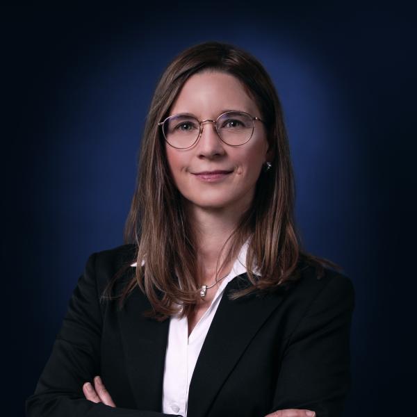 Claudia Nowack LL.M.