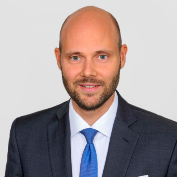 Mag. Michael Ibesich LL.M.