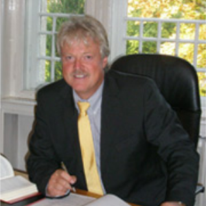 Dr. Reinhard Schübel