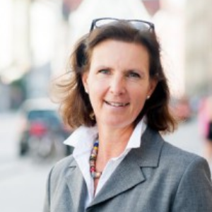 Anette Gräfin v. Roedern
