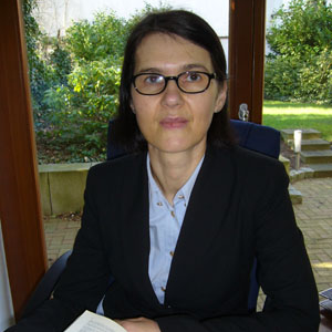 Dr. Dr. Bettina Ruhe