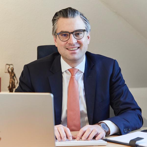 Dr. Frederik Wesch