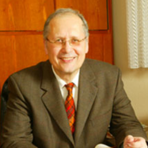 Dr. Ulrich Herbert