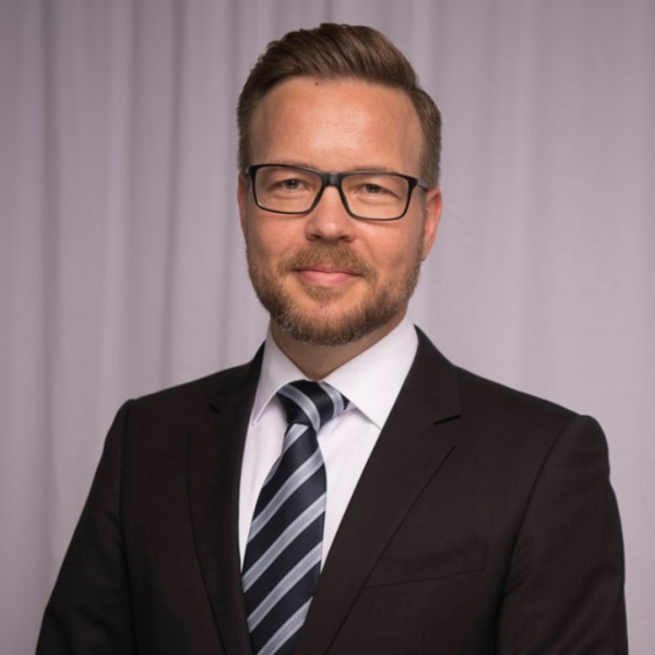 Sven Schmiedel