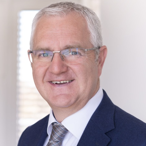 Stefan R. Bloeß