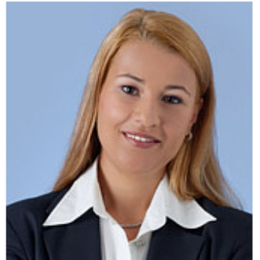 Dr. iur. Gabriella Peterfy LL.M.