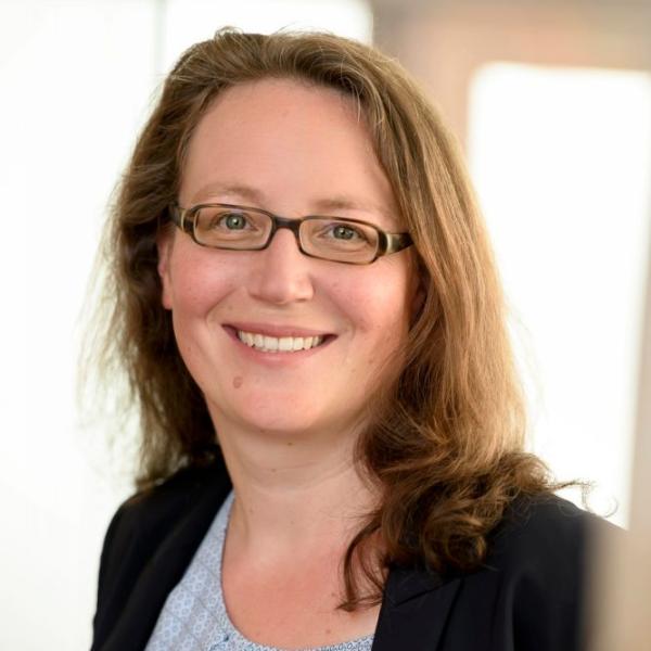 Dr. Babette Nüßlein