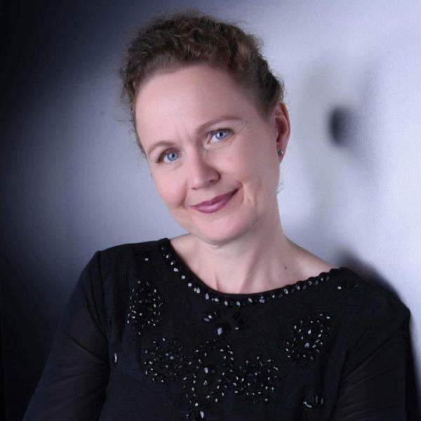 Dr. Simone Pahl