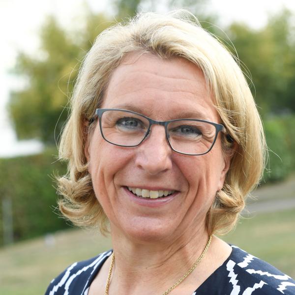 Claudia Fübi