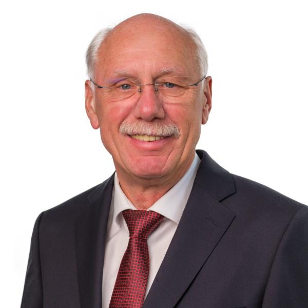 und Notar Hubert Wintermann