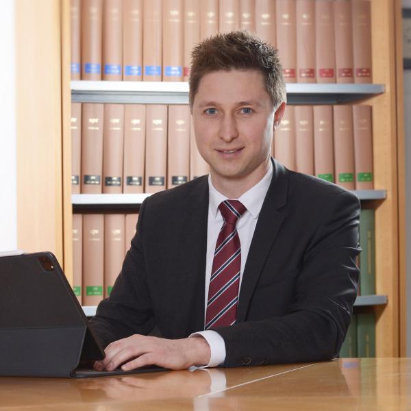 Dr. Severin Löffler
