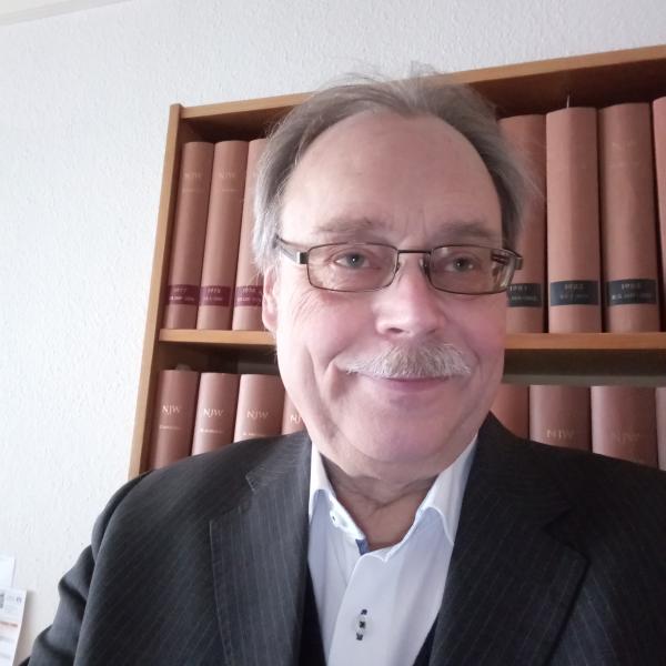 Hans-Joachim Uhde