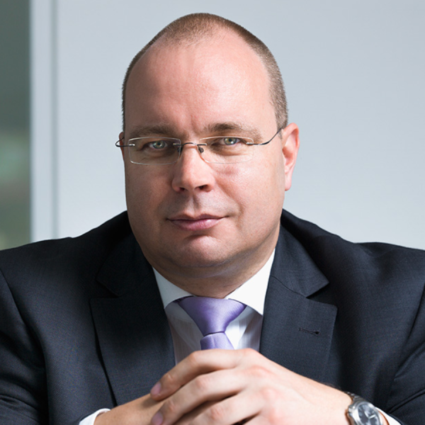 Dr. Ingo Heuel