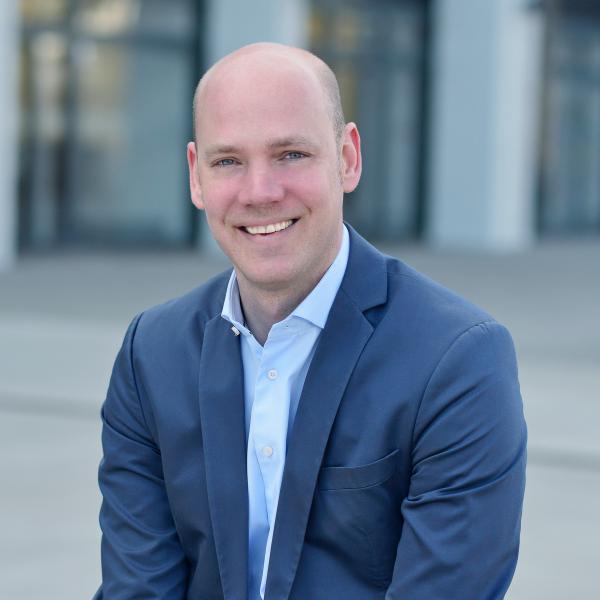Lars Twelmeier LL.M.