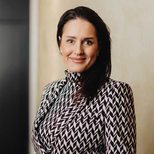 Dr. Christina Mateju-Ertl